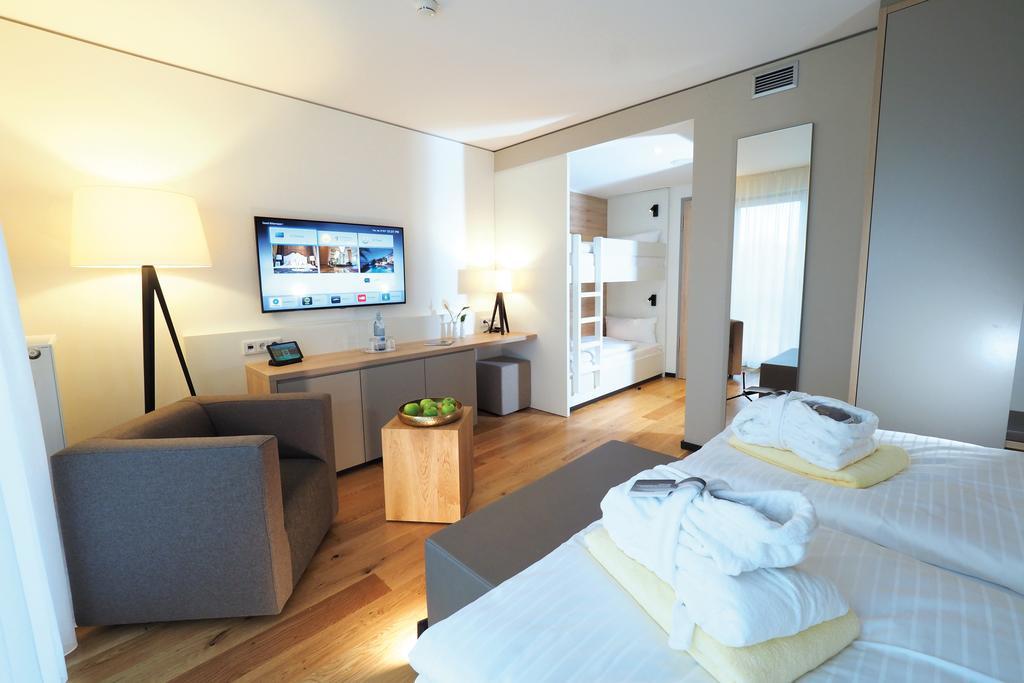 Wonnemar Resort-Hotel Wismar Exterior photo
